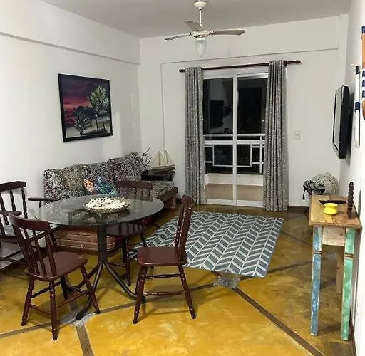 Apto No Tombo Guarujá